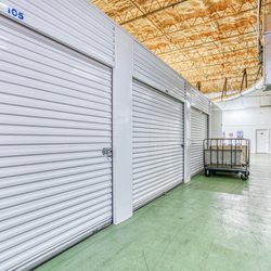 B & G Storage & Laundry