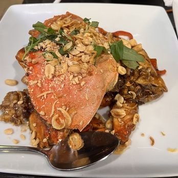 Hung Ky Asian Kitchen - H1. Tamarind Roasted Crab / Cua Rang Me - Chinese Near Me - Round Rock, Texas
