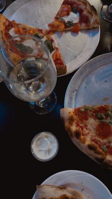 19 South Main Restaurant by null