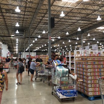 Costco - Isle that has sampled at the end of each cross isle - Wholesale Stores Near Me - Waipahu, Hawaii Costco - Isle that has sampled at the end of each cross isle - Wholesale Stores Near Me - Waipahu, Hawaii