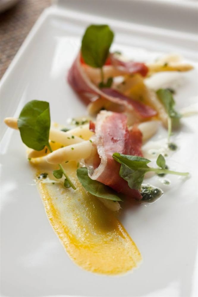 Copperleaf Restaurant & Bar