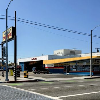 FixCarNow - Bellflower - Tires Near Me - Bellflower, California FixCarNow - Bellflower - Tires Near Me - Bellflower, California