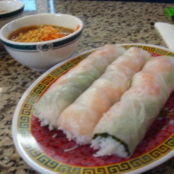 Pho Lee Hoa Phat - spring roll - Vietnamese Near Me - Vacaville, California Pho Lee Hoa Phat - spring roll - Vietnamese Near Me - Vacaville, California