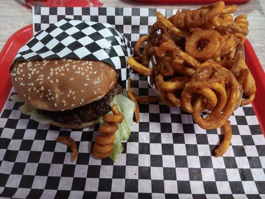 HegenBurger by null