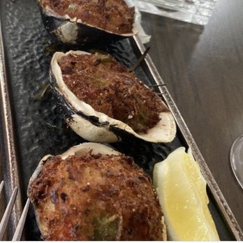 Windamere - Baked clams - American Near Me - Mattituck, New York Windamere - Baked clams - American Near Me - Mattituck, New York