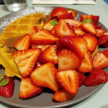 Demetres Downtown Markham - Desserts Near Me - Markham, Ontario Demetres Downtown Markham - Desserts Near Me - Markham, Ontario