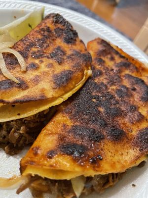 Tacos Y Mariscos El Amigo by null