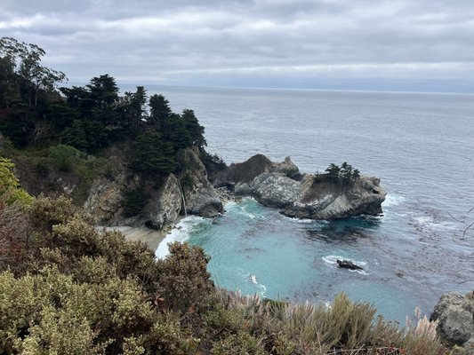 Julia Pfeiffer Burns State Park by null