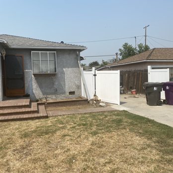Discount Tree Care Arborist - Bush removed - Tree Services Near Me - Long Beach, California