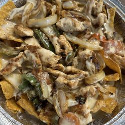 Monte Del Rey - Chicken fajita nachos