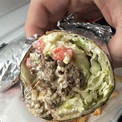 Pupuseria Y Antojitos Ashley - Steak burrito