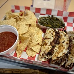 Smoke Bayou - Brisket tacos