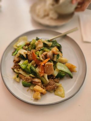 Hoy's Wok Chinese Food by null