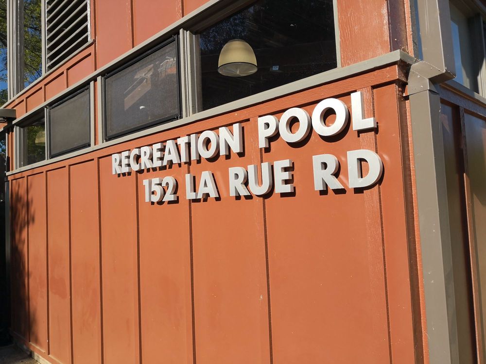 THE REC POOL Updated September 2024 152 La Rue Rd, Davis