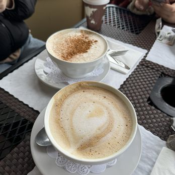 Red House Cafe - Breakfast & Brunch Near Me - Pacific Grove, California Red House Cafe - Breakfast & Brunch Near Me - Pacific Grove, California