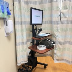 Labcorp - Lab computer