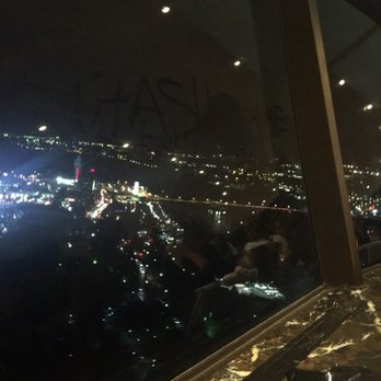 Skylon Tower - "Wash me" written on window. Manager completely unconcerned - Canadian (New) Near Me - Niagara Falls, Ontario Skylon Tower - "Wash me" written on window. Manager completely unconcerned - Canadian (New) Near Me - Niagara Falls, Ontario