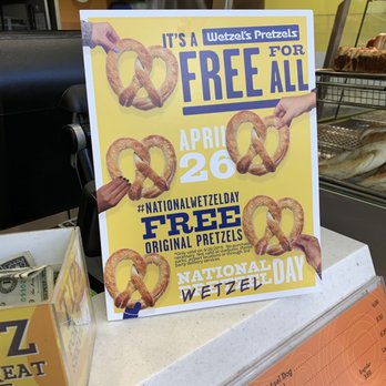 Wetzel's Pretzels - Pretzels Near Me - Irvine, California Wetzel's Pretzels - Pretzels Near Me - Irvine, California