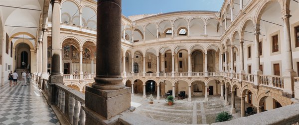 Royal Palace and Palatine Chapel by null
