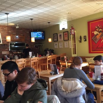 Corner Cafe - Breakfast time. Very nice! - Breakfast & Brunch Near Me - Newport, Rhode Island