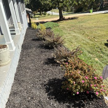 Need A Helping Hand Landscaping - Landscaping Near Me - Atlanta, Georgia Need A Helping Hand Landscaping - Landscaping Near Me - Atlanta, Georgia
