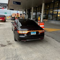 Royal Choice Global Transportation - Bradley Airport