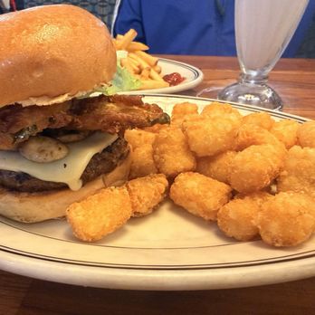Maverick Jack's - San Mateo - Beermeister - Burgers Near Me - San Mateo, California