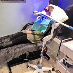 Pearl Beauty Bar - During treatment