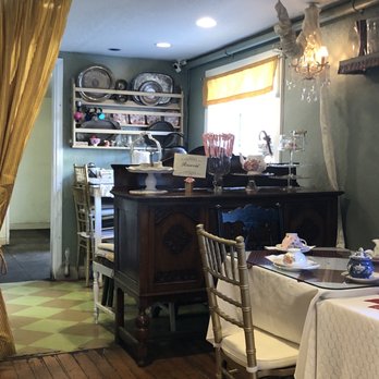 Dartealing Lounge - Tea Rooms Near Me - San Francisco, California Dartealing Lounge - Tea Rooms Near Me - San Francisco, California