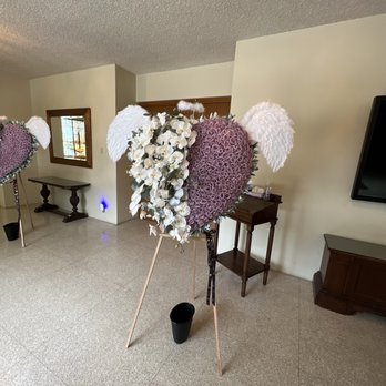 J'Adore Les Fleurs - Florists Near Me - Glendale, California J'Adore Les Fleurs - Florists Near Me - Glendale, California