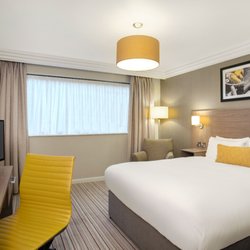 Leonardo Hotel and Conference Venue Hinckley Island - Bedroom