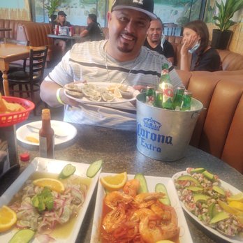 Mariscos Nayarit - Ostiones preparados, agua chilies, and cucarachas.. - Mexican Near Me - Lake Elsinore, California Mariscos Nayarit - Ostiones preparados, agua chilies, and cucarachas.. - Mexican Near Me - Lake Elsinore, California