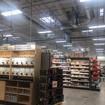 MOM's Organic Market - Grocery Near Me - Baltimore, Maryland