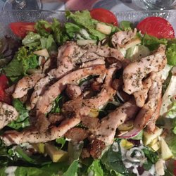 Wistub Suzel - Chicken salad