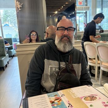 Evviva Breakfast & Lunch - Breakfast & Brunch Near Me - Toronto, Ontario