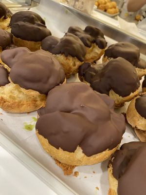 Beard Papa's by null
