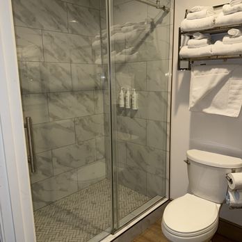 Pelican Inn & Suites - Hotels Near Me - Cambria, California Pelican Inn & Suites - Hotels Near Me - Cambria, California