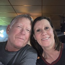 DJ's Bar & Grill
