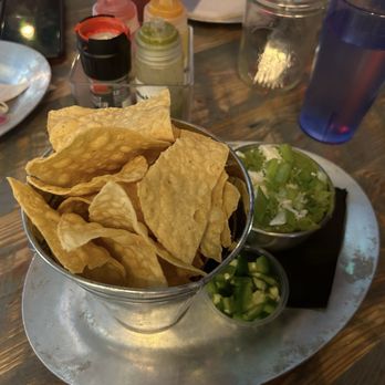 Vida Taco Bar - Guacamole for the table - Tacos Near Me - Annapolis, Maryland