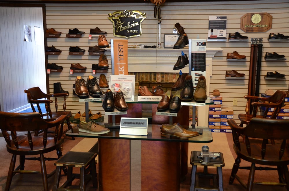 Treat's Squire Shop Logo