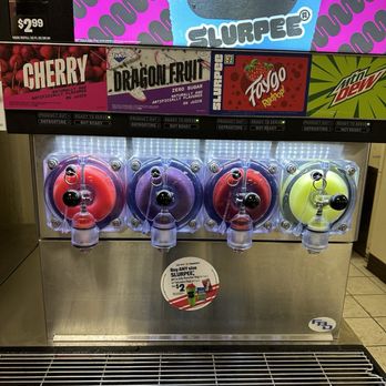 7-ELEVEN - Updated December 2025 - 493 Photos - 55015 Van Dyke Ave