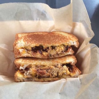Comet BBQ - Food Trucks Near Me