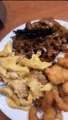 Golden Corral Buffet & Grill by null