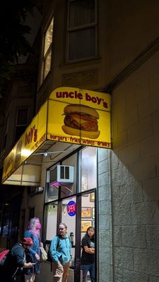 Uncle Boy's by null