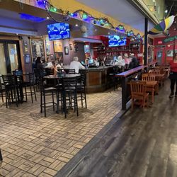 Taytro's Bar and Bistro