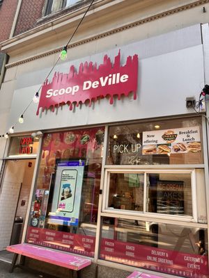 Scoop DeVille by null