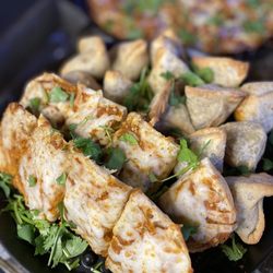 Parktown Pizza - Pleasanton - Curry bread and samosas