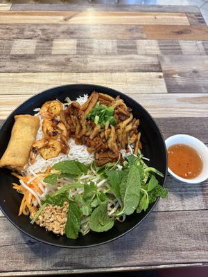 Pho Ha by null