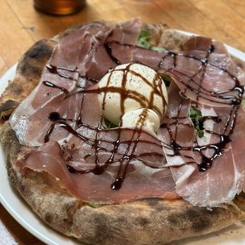 Gerardo's Pizzeria - Burrata Pizza - Italian Near Me - Sedona, Arizona