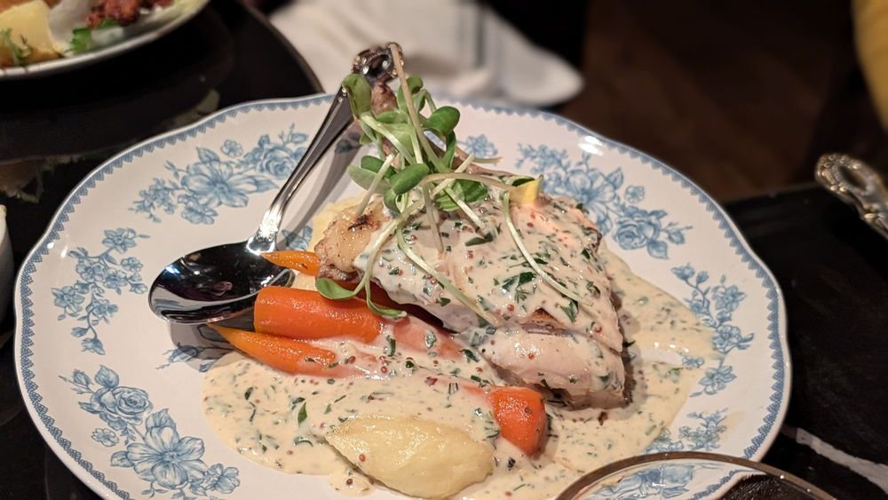 Food from 1834 Tavern Lafayette